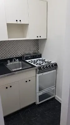 Rented by Prince Real Estate Associates LLC | media 16