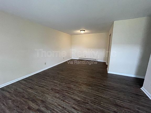 3rd image of 400 E Northern Blvd APT 30