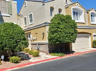 1005 Prestwick St, Las Vegas, NV 89145
