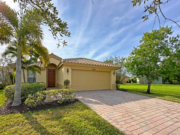 11329 SW Birch Tree Circle, Port St Lucie, FL 34987