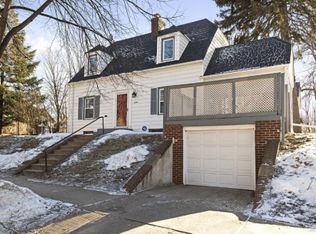 3454 Russell Ave N, Minneapolis, MN 55412