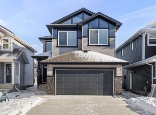 122 Sunland Way, Strathcona County, AB T8H0Z4