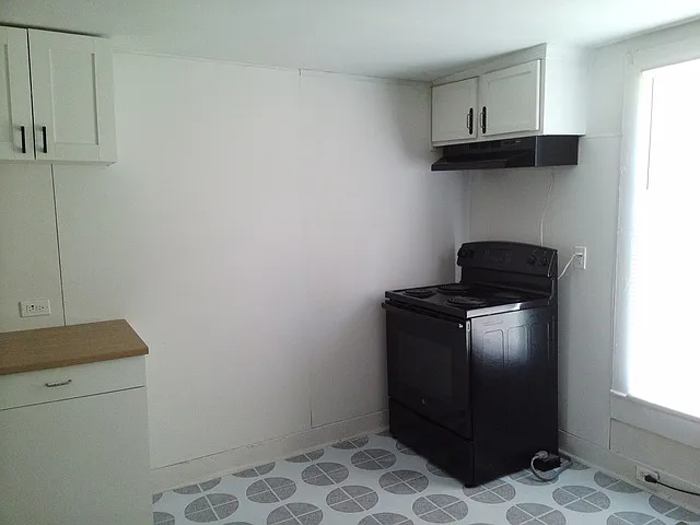 348 Plum St — Photo 12