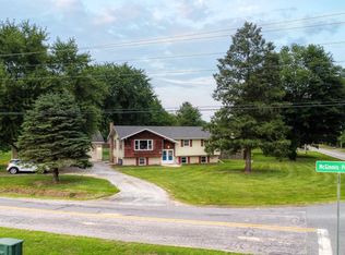 20 McGinnis Pond Rd, Frederica, DE 19946