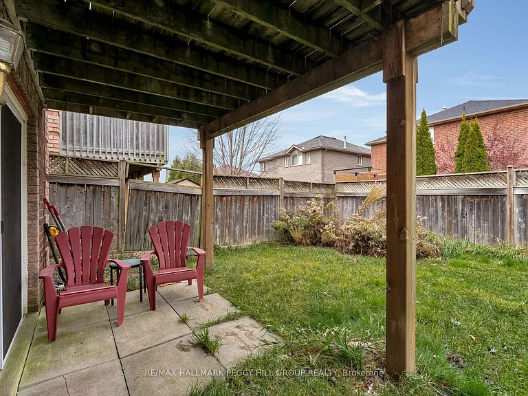 194 Country Ln #LOWER — Photo 13