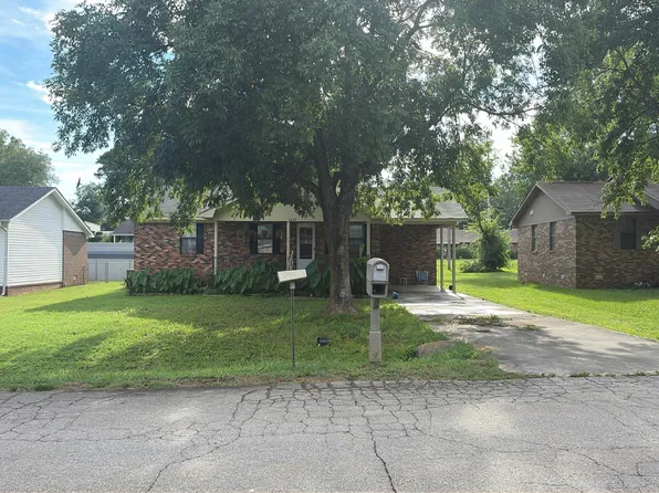 1225 James Ave, Courtland, AL 35618