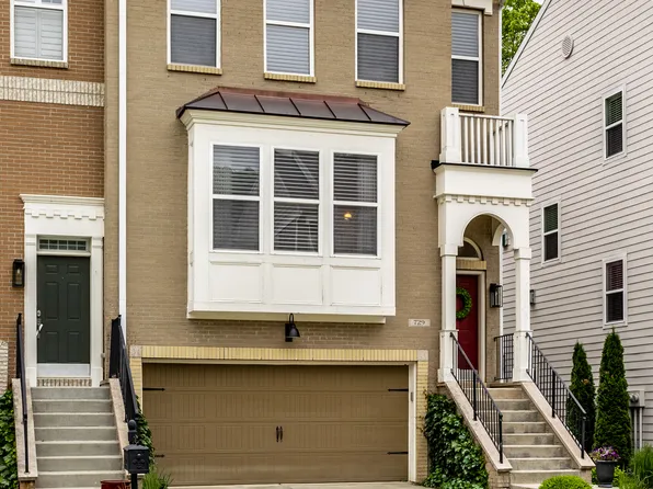 729 Greenford Trl N, Carmel, IN 46032