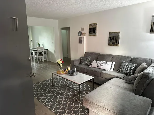 12344 Burbank Blvd APT 7, Valley Village, CA 91607