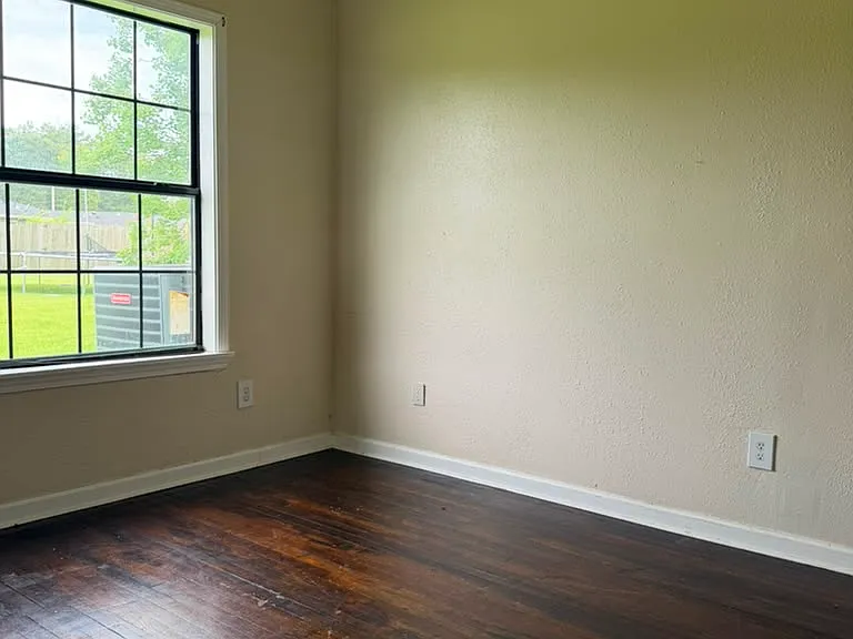 5650 Spencer Dr — Photo 6