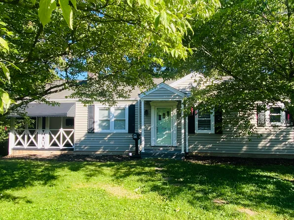 204 E Faris Rd, Greenville, SC 29605