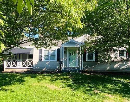 204 E Faris Rd Photo 1