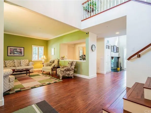 6264 Penfield Ave, Woodland Hills, CA 91367