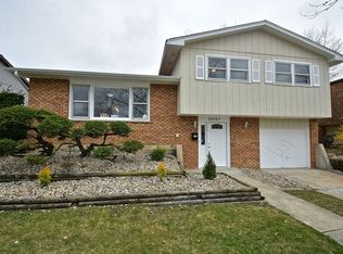 20067 Crescent Ave, Lynwood, IL