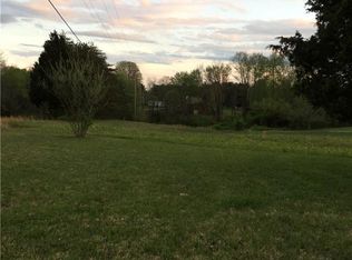 Wyckcliff Dr, Otisco, IN 47163