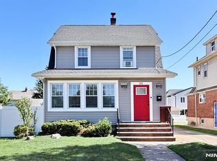 221 Passaic Ave, Hasbrouck Heights, NJ 07604