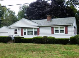15 Fairchild Dr, Holden, MA 01520