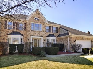 26W575 Siefert Ct, Winfield, IL 60190