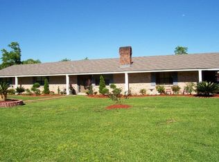 27 Horseshoe Ln, Carriere, MS 39426