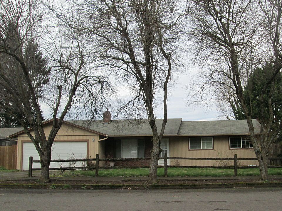 1st image of 10210 NE 23rd St