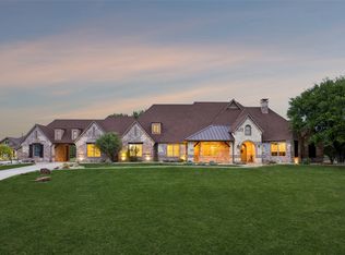 8800 Fishtrap Rd, Crossroads, TX 76227