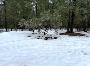 265 Falling Leaf Dr, Selma, OR 97538