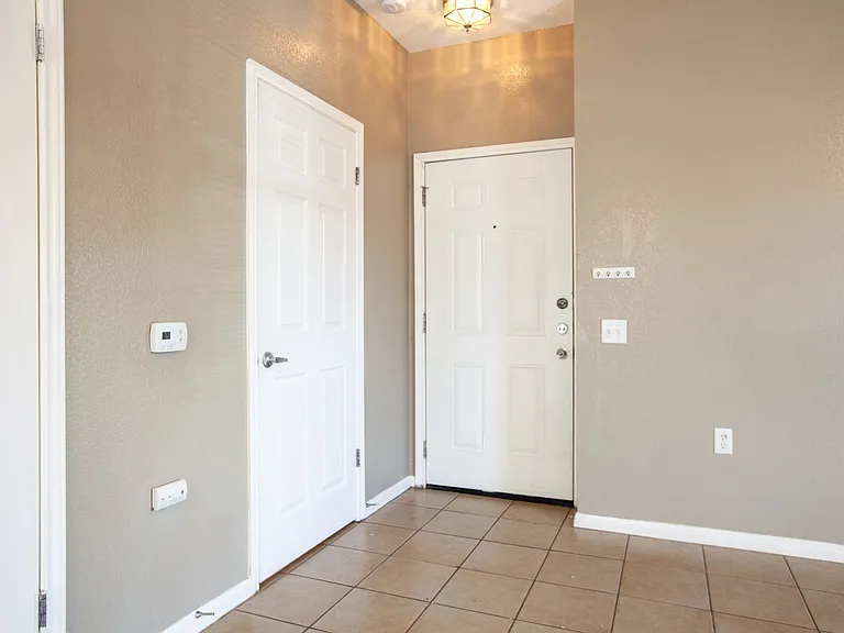 2326 Webberville Rd #B — Photo 3