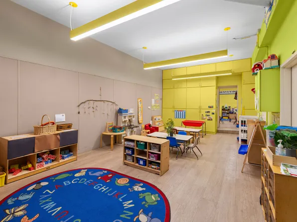 323 5th Avenue image 10 of 13