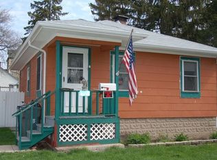 620 Keep Ave, Elgin, IL 60120