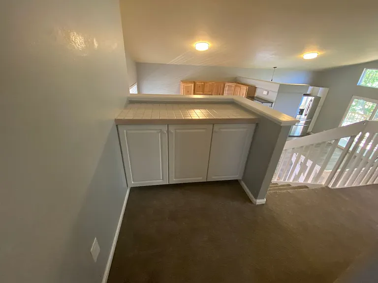 8665 Cloverleaf Cir — Photo 18