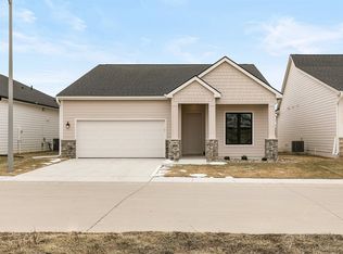 1360 SE Menlo Dr, Waukee, IA 50263