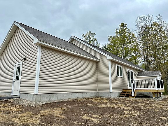 4th image of 577 Doles Ridge Road