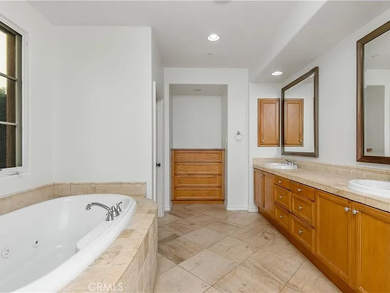 18 Coastal Oak — Photo 12
