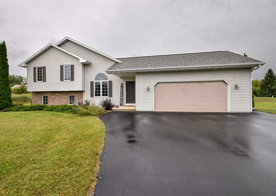 1st image of 1661 Mapleridge Cir