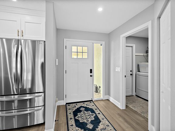 3rd image of 116 Cimmaron Dr