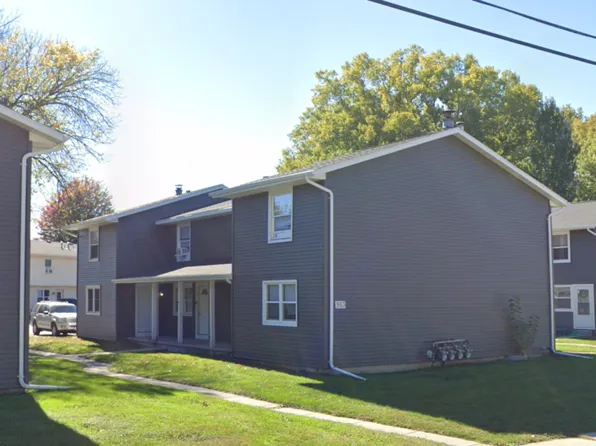 983 7th St #D, Menasha, WI 54952