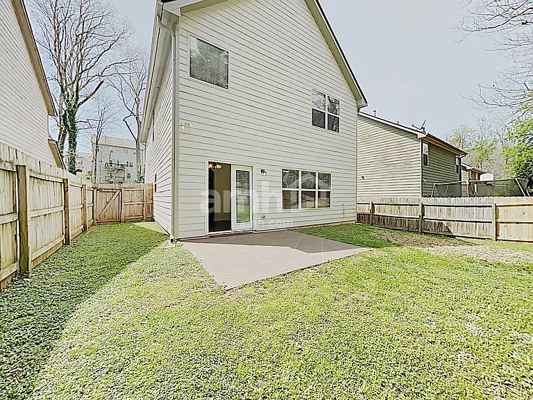 406 Sheila Way — Photo 16