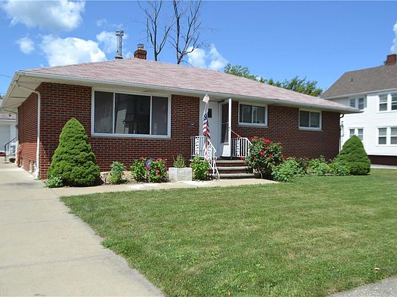 2nd image of 3476 Granton Ave