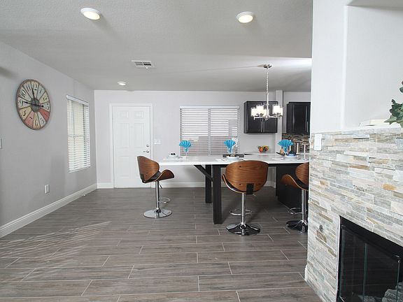 2nd image of 9669 Belle Amour Ln