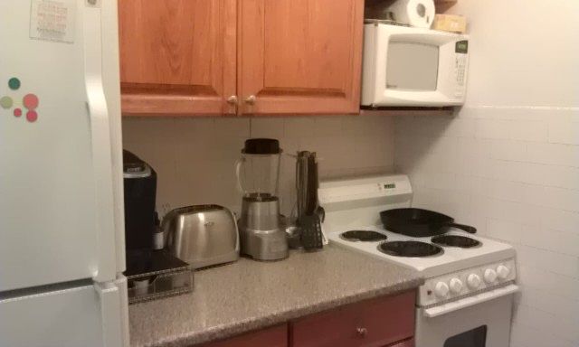 2nd image of 154 W 72nd St