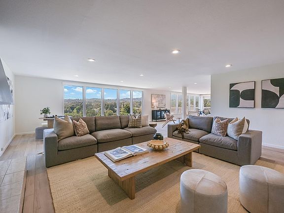 2nd image of 54 Bay Vista Drive