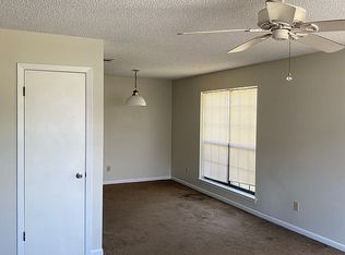 517 W Rose Ave, Foley, AL 36535