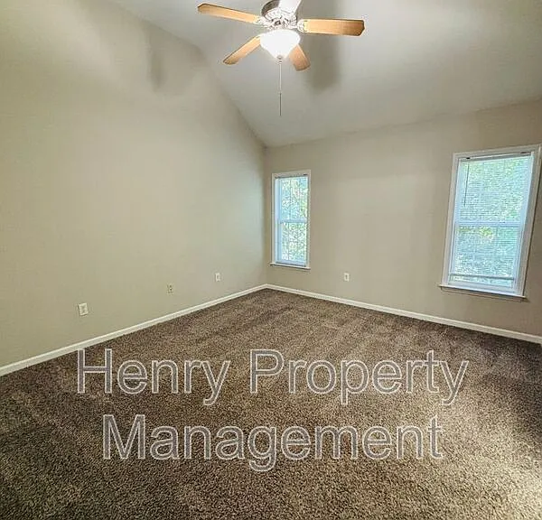 104 Back Woods Cir — Photo 6