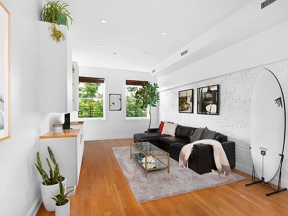 2nd image of 136 Degraw St #4