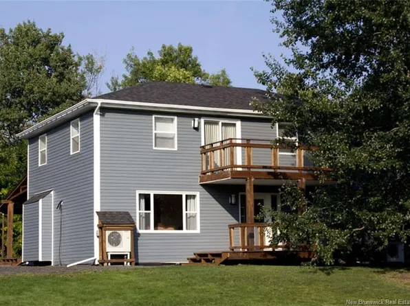 6 Harbour St #8, Canning, NB E4B 2K5