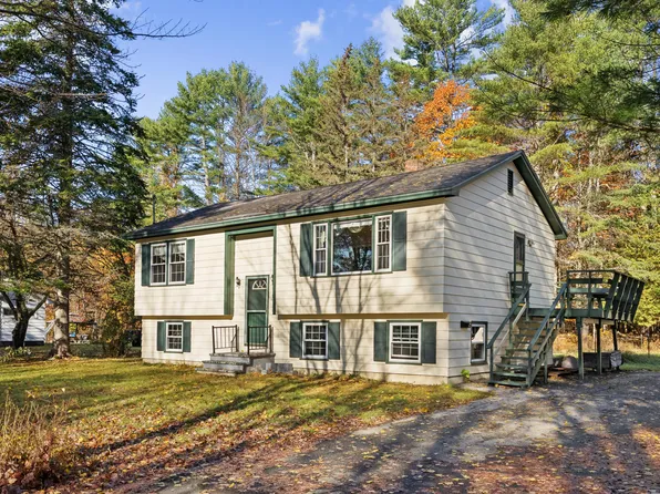 16 Turner Lane, Paris, ME 04281