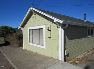 835 Maple St, Fort Bragg, CA 95437