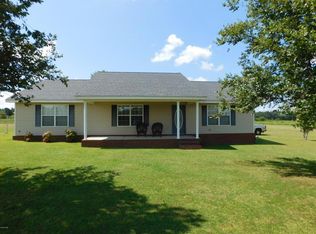 4195 Barron Rd, Graceville, FL 32440