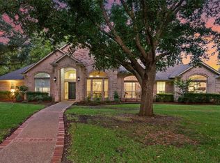 2065 Oak Glen Dr, Mc Gregor, TX 76657