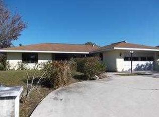 1101 SW Granadeer St, Port Saint Lucie, FL 34983