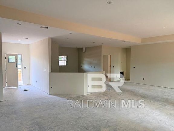 3rd image of 32656 Arbor Ridge Cir